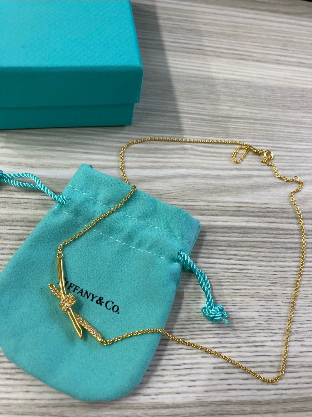 Gold Knot Bar Pendant Necklace in Aqua